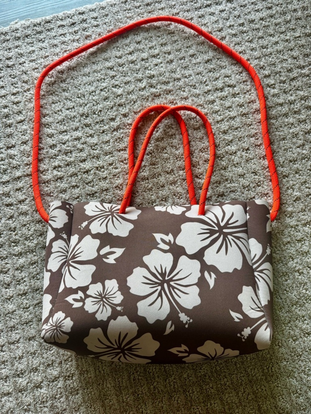 LAS OLITAS THE PERFECT MEDIUM BAG NEOPRENE